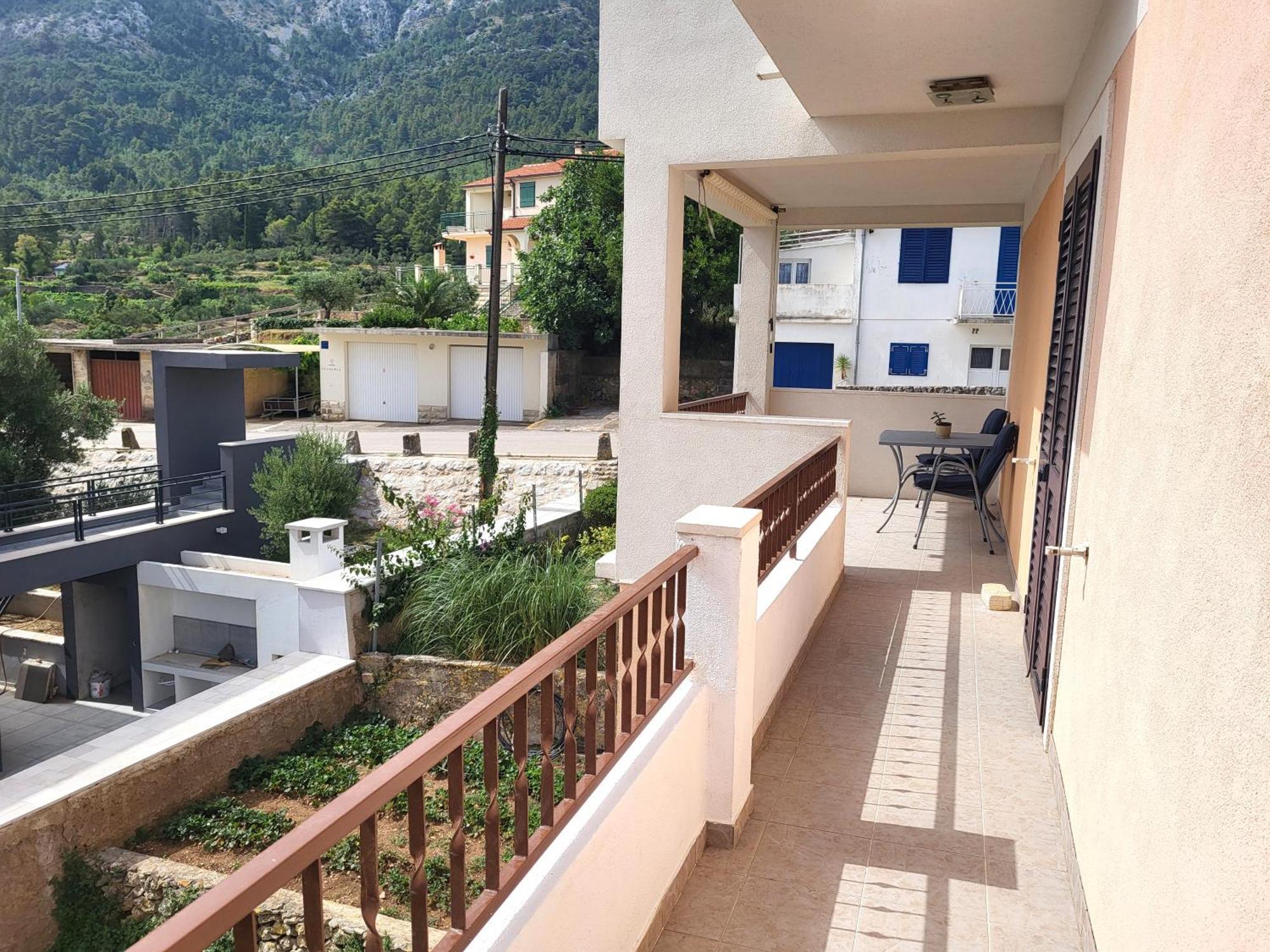 Apartments Vrisnik Jelsa  Zewnętrze zdjęcie